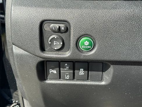 Used 2024 Honda Passport EX-L image 19