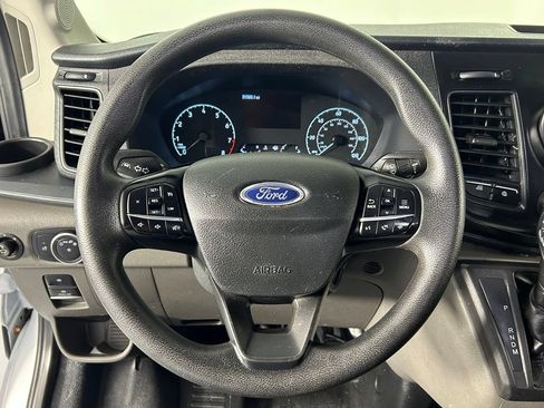 Used 2025 Ford Transit 250 148 Medium Roof RWD image 24
