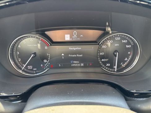 Used 2023 Cadillac XT5 Premium Luxury w/ LPO, Floor Liner Package AWD/4WD image 22