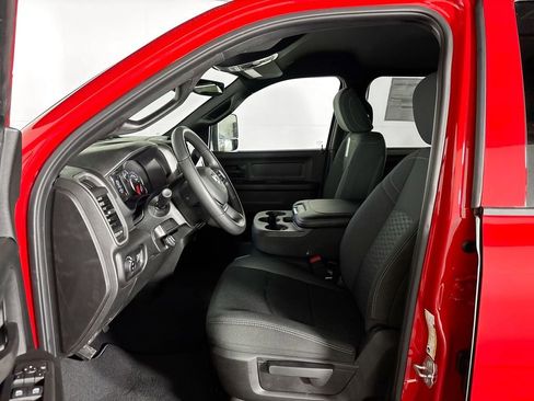 New 2026 RAM 3500 Tradesman AWD/4WD image 11