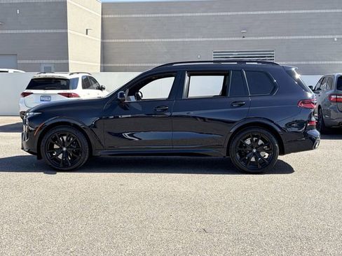 Used 2023 BMW X7 xDrive40i w/ M Sport Package AWD/4WD image 31