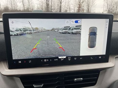 New 2026 Ford Explorer Active image 17