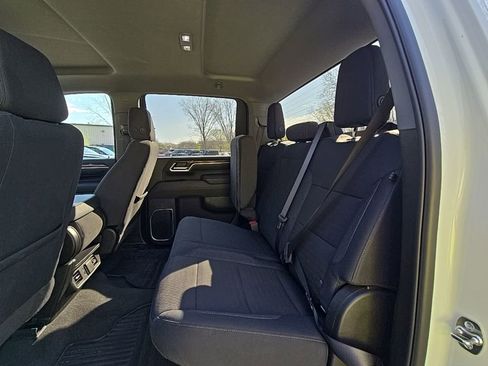 Used 2025 Chevrolet Silverado 2500 LT w/ Convenience Package image 18