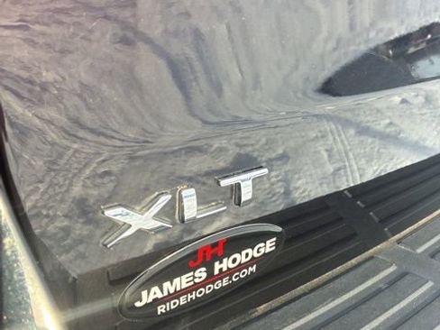 Used 2024 Ford Expedition Max XLT image 10