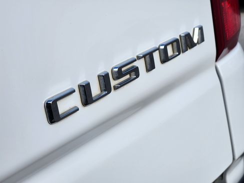 Used 2022 Chevrolet Silverado 1500 Custom RWD image 13
