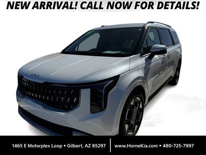 Certified 2025 Kia Carnival EX