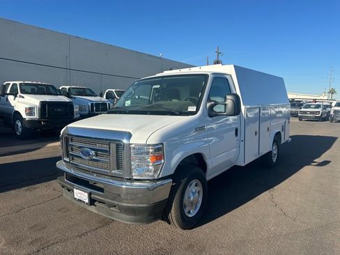 New 2025 Ford E-350 and Econoline 350 Super Duty w/ Power Equipment Group image 5