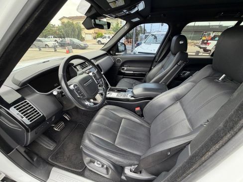 Used 2017 Land Rover Range Rover Supercharged AWD/4WD image 11