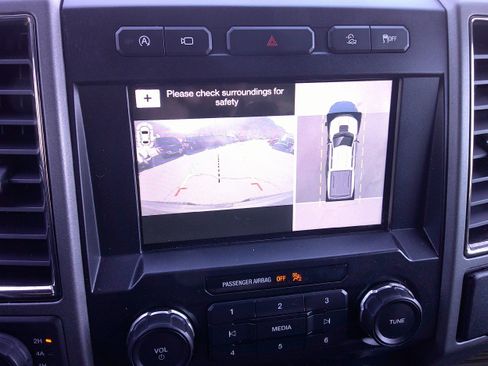 Certified 2019 Ford F150 Raptor w/ Equipment Group 801A Mid image 20