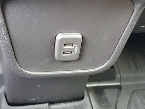Certified 2024 GMC Terrain SLE w/ Driver Convenience Package FWD image 10