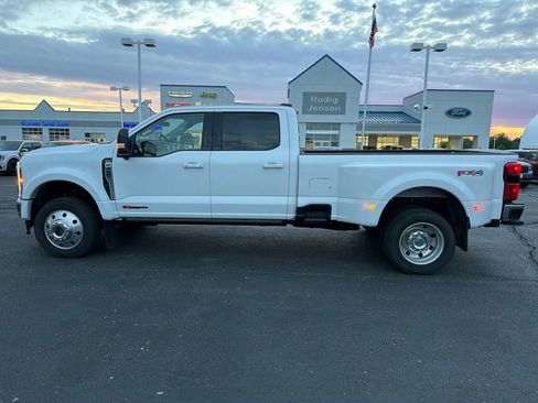 Used 2024 Ford F450 Lariat w/ Lariat Ultimate Package AWD/4WD image 2