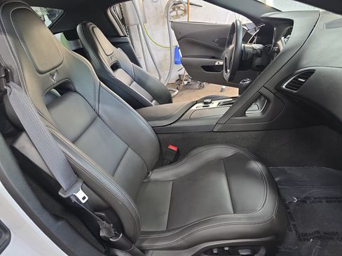 Used 2019 Chevrolet Corvette Stingray Convertible w/ 2LT Preferred Equipment Group RWD image 10