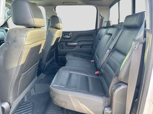 Used 2019 GMC Sierra 2500 Denali AWD/4WD image 19