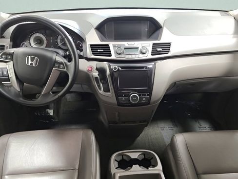 Used 2016 Honda Odyssey EX-L image 2