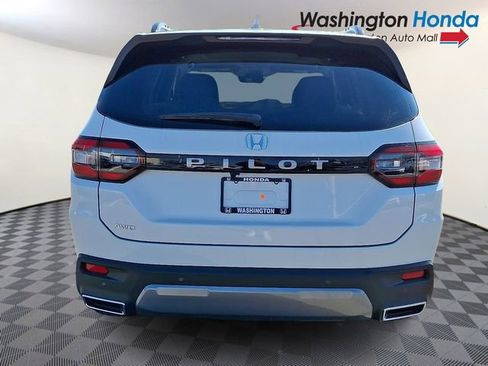 New 2026 Honda Pilot EX-L image 6