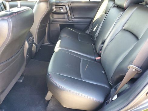 Used 2019 Toyota 4Runner TRD Off-Road Premium image 23