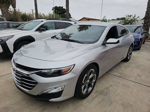 Used 2020 Chevrolet Malibu LT FWD image 1