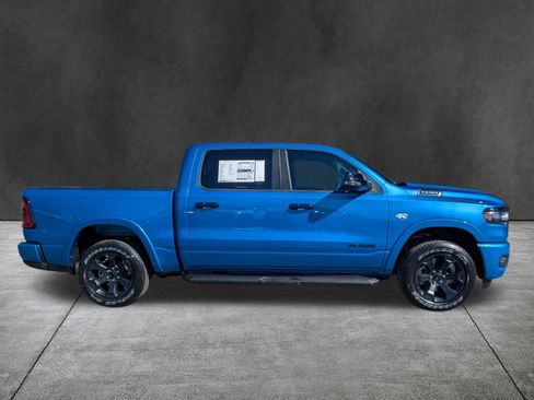 New 2026 RAM 1500 4x4 Crew Cab image 3