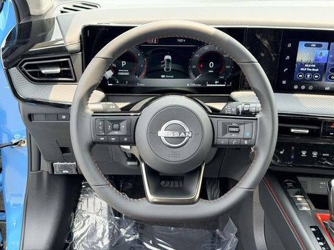 New 2026 Nissan Kicks SR w/ Cold Weather Package FWD image 18