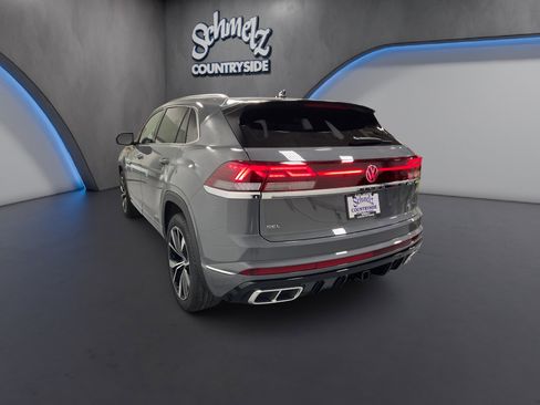 New 2026 Volkswagen Atlas Cross Sport SEL Premium R-Line AWD/4WD image 11