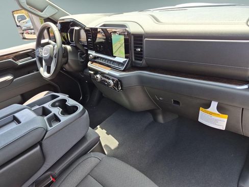 New 2026 GMC Sierra 3500 SLE w/ SLE Value Package AWD/4WD image 28