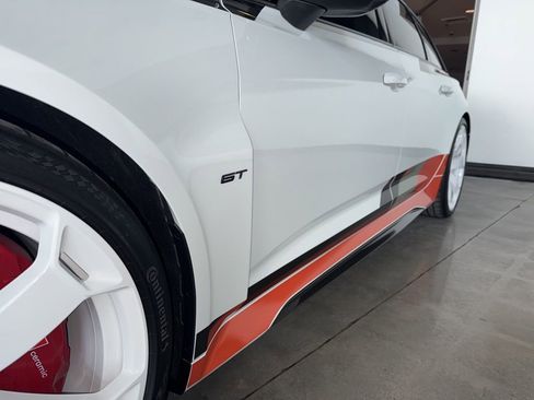 Used 2025 Audi RS 6 performance image 4