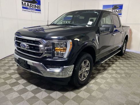 Used 2023 Ford F150 XLT w/ Equipment Group 302A High AWD/4WD image 11