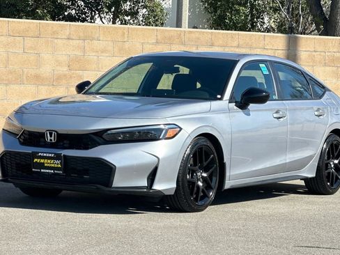 Certified 2025 Honda Civic Sport image 8