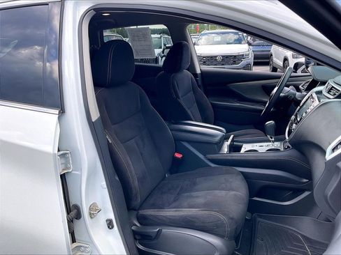 Used 2016 Nissan Murano S w/ Navigation Package AWD/4WD image 10