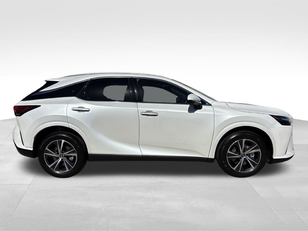 Used 2025 Lexus RX 350 Premium FWD image 2