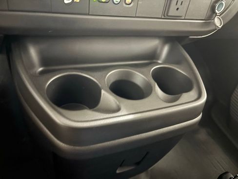 New 2025 Chevrolet Express 2500 w/ Driver Convenience Package RWD image 30