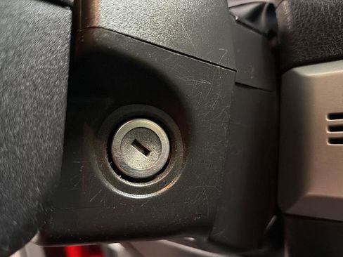 Used 2014 Ford F150 Raptor w/ Equipment Group 801A Luxury image 24