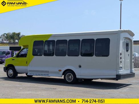 Used 2015 Ford E-450 and Econoline 450 Super Duty w/ Shuttle Bus Prep Package RWD image 5