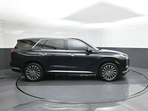Used 2025 Hyundai Palisade Calligraphy FWD image 15