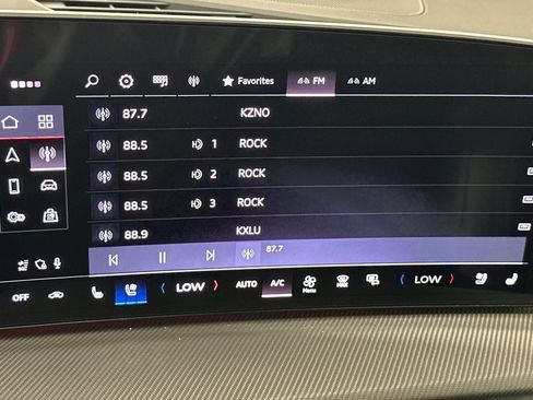 New 2025 Audi SQ5 Premium Plus image 17