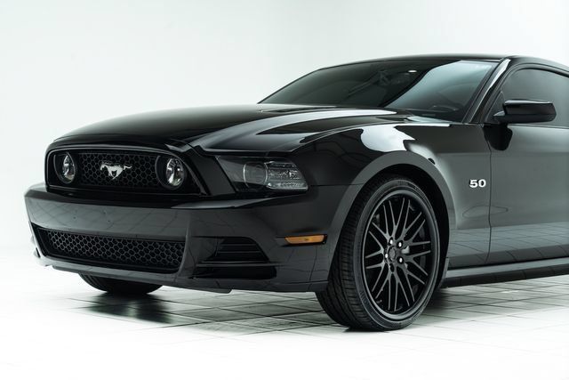 Used 2013 Ford Mustang GT RWD image 10