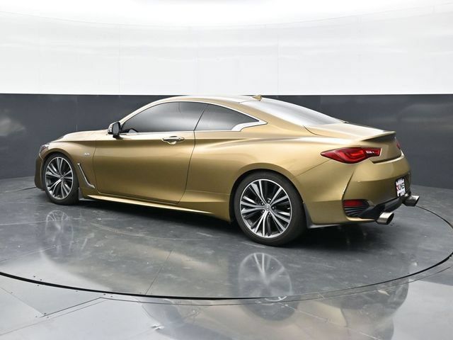 Used 2018 INFINITI Q60 3.0t Luxe AWD/4WD image 7