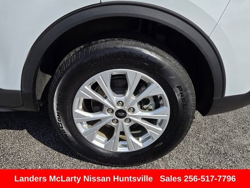 Used 2025 Ford Escape Active AWD/4WD image 12