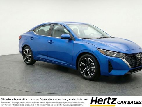 Used 2025 Nissan Sentra SV image 1