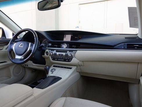 Used 2014 Lexus ES 350 image 7