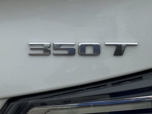 Used 2023 Cadillac XT4 Sport FWD image 9