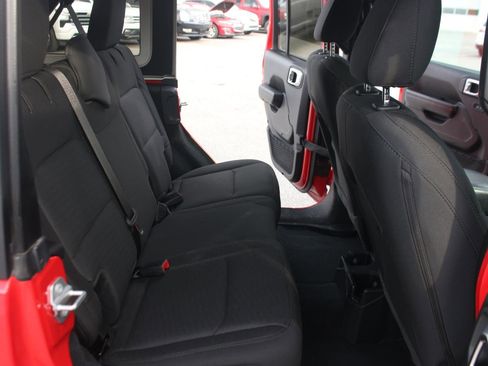 Used 2020 Jeep Wrangler Unlimited Sport image 31