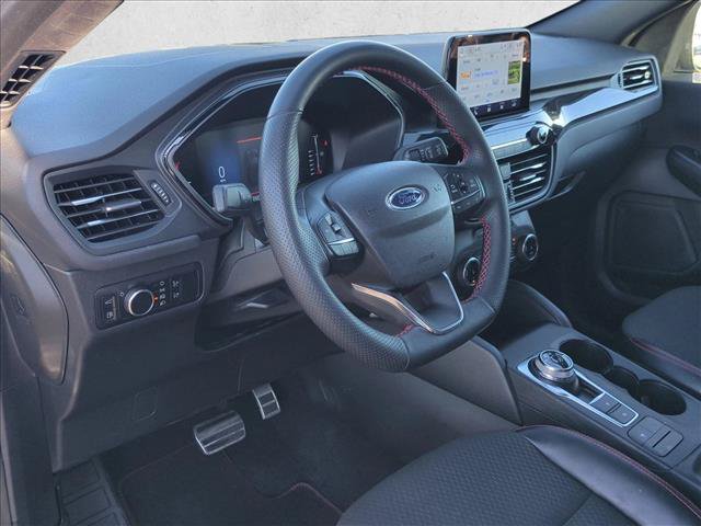 Used 2023 Ford Escape ST-Line w/ Equipment Group 301A FWD image 10