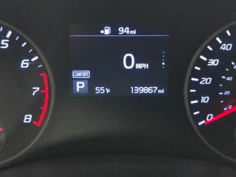 Used 2019 Kia Stinger GTS image 56