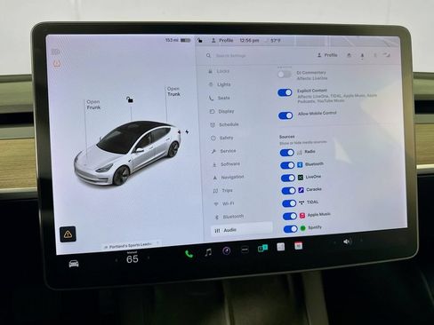 Used 2022 Tesla Model 3 Long Range AWD/4WD image 49