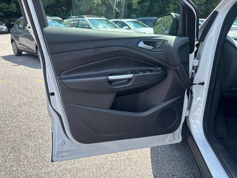 Used 2019 Ford Escape SE AWD/4WD image 21