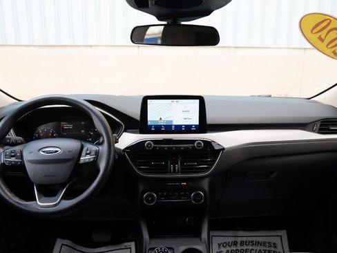 Used 2020 Ford Escape SE image 26