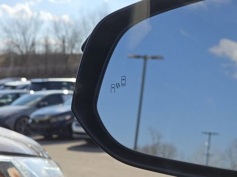 Used 2015 Toyota RAV4 Limited w/ Technology Package image 13