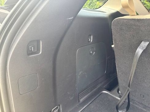 Used 2021 Ford Explorer 2WD image 41