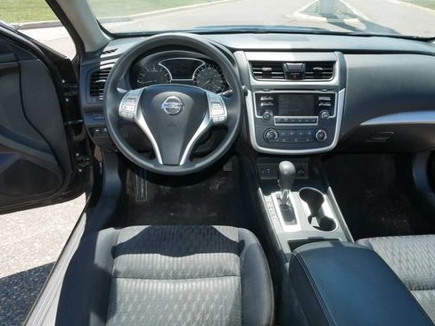 Used 2016 Nissan Altima 2.5 S w/ Power Driver Seat Package FWD image 21